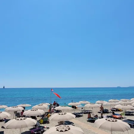 Hostdomus - Mare *