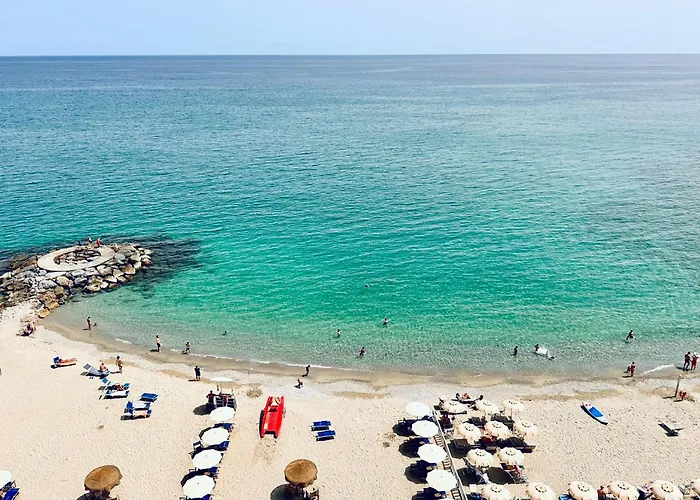 Hostdomus - Mare * Pietra Ligure